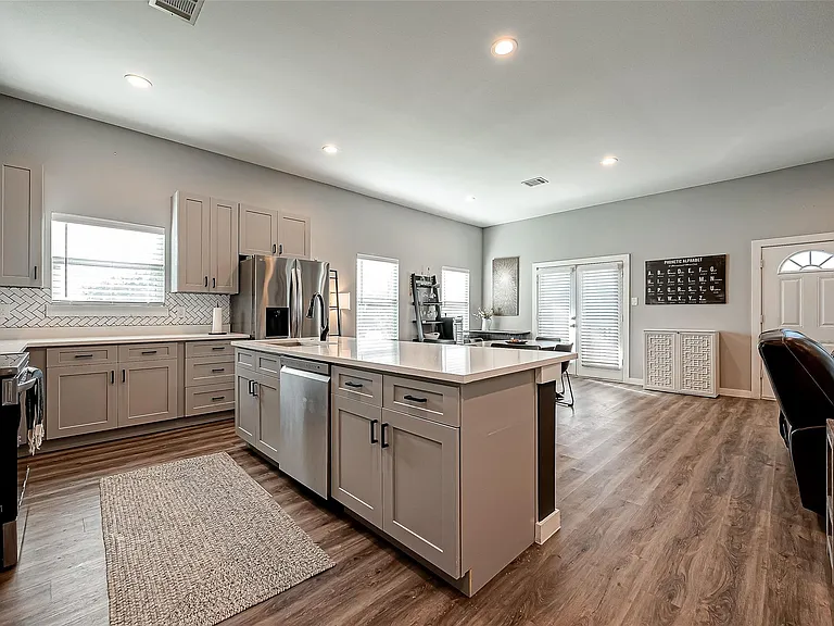 108 Bay Oaks Dr — Photo 23