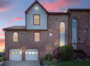 1420 Lexington Dr, Lawrence, PA 15055