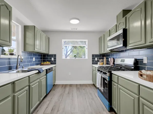 379 E 22nd St, Tracy, CA 95376