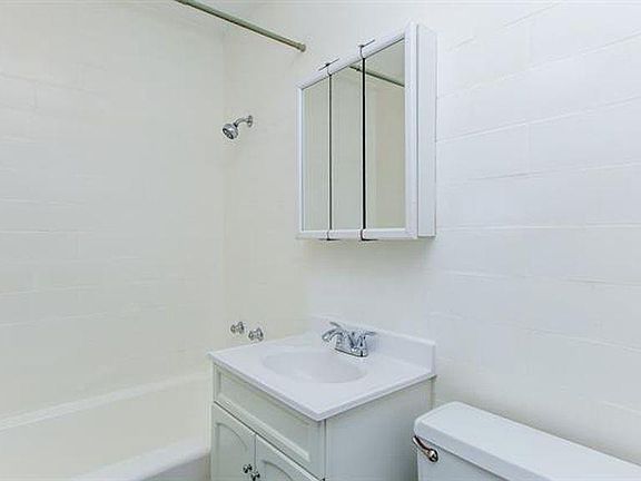 5th image of 8625 Grand Ave #13