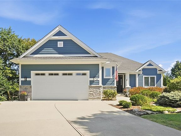 3rd image of 90 Marisha Ct