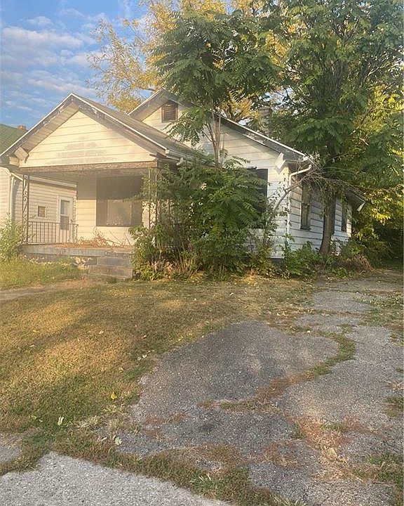 1st image of 940 Burleigh Ave