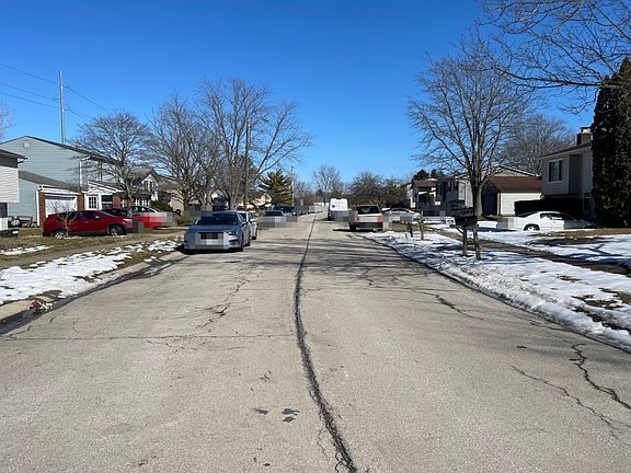 5th image of 8809 Hubbard Dr N