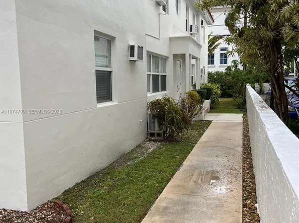 510 Santander Ave, Coral Gables, FL 33134