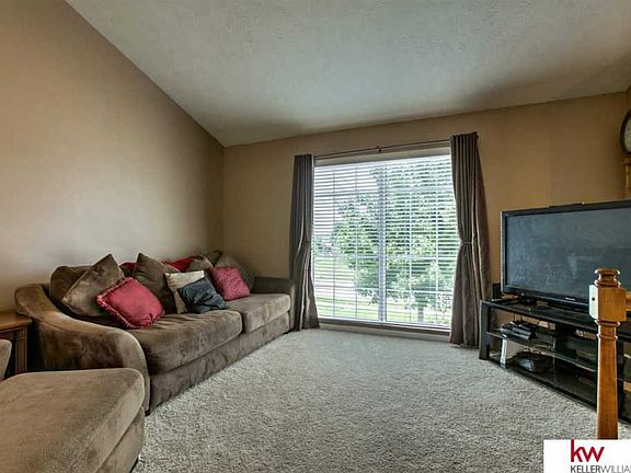 5th image of 5025 N 168th Ave
