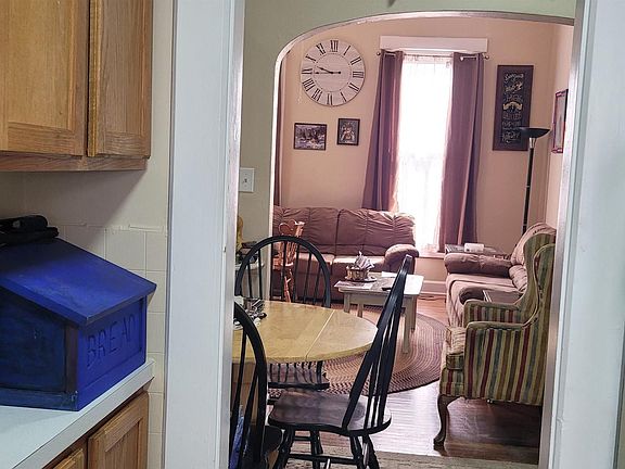 5th image of 503 Nicholas St