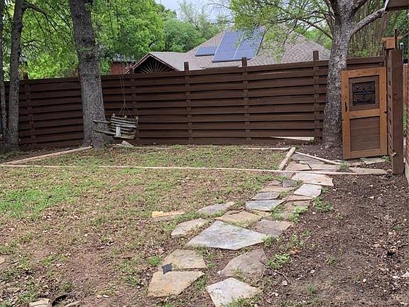 5th image of 515 Greenwich Ln