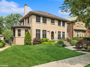 1009 N Euclid Ave, Oak Park, IL