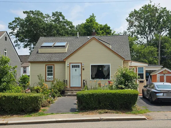 15 Granite Street, Biddeford, ME 04005