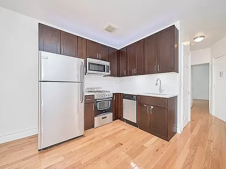 233 E 82nd St #5A — Photo 12