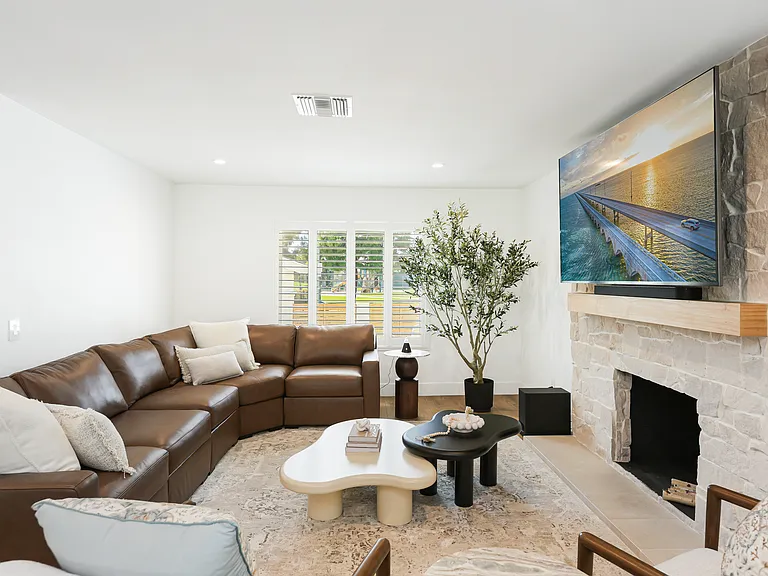 3540 Bluebell St — Photo 44