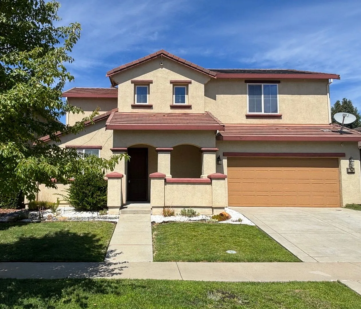Spacious Four-Bedroom Home with Backyard Oasis in Rancho Cordova — Photo 1