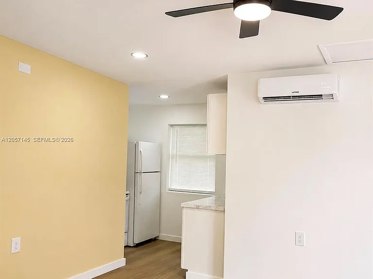 1461 NE 56th St #1-3 — Photo 4