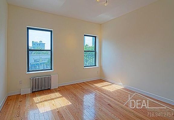 3rd image of 725 Fulton St Ste 1