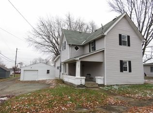 104 S Walnut St, Mount Summit, IN 47361