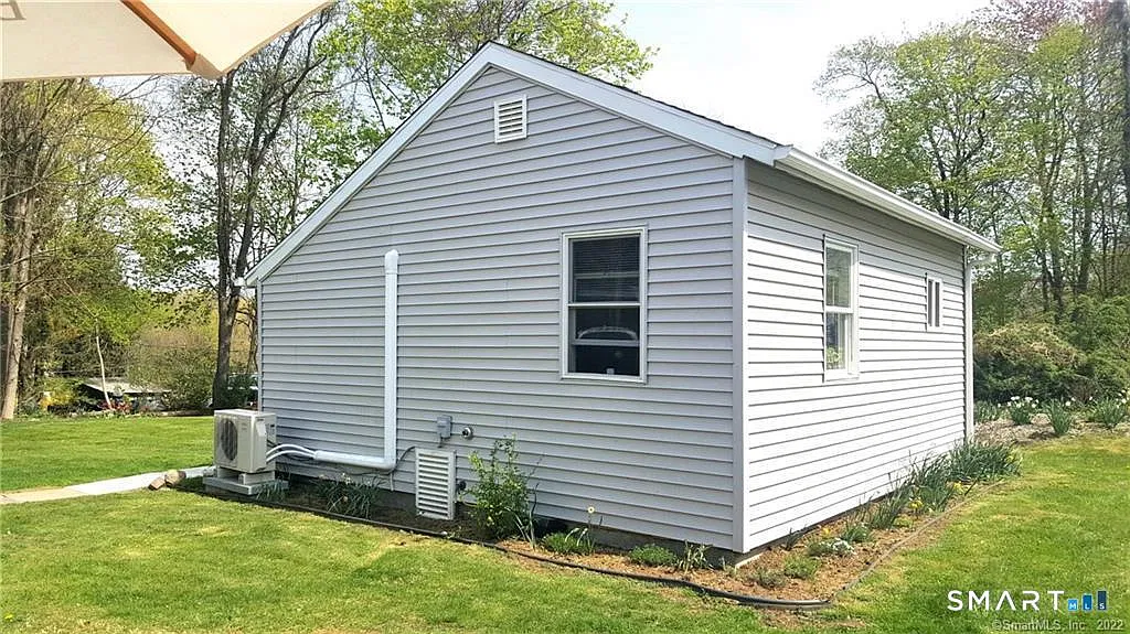 Studio, 1.0 bath, 400 sqft, $1,500 — Photo 2