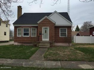 2210 Miner Ave, Muskegon, MI 49441