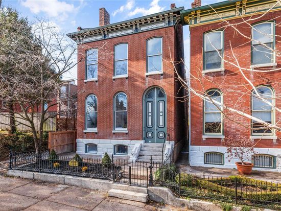 2319 S 12th St, Saint Louis, MO 63104