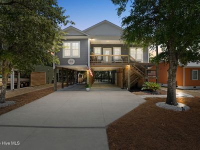 116 NE 12th Street, Oak Island, NC, 28465