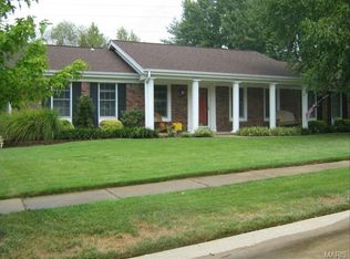 2161 Willow Forest Ct, Chesterfield, MO 63017