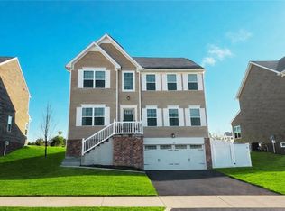 112 Valentino Ln, Zelienople, PA