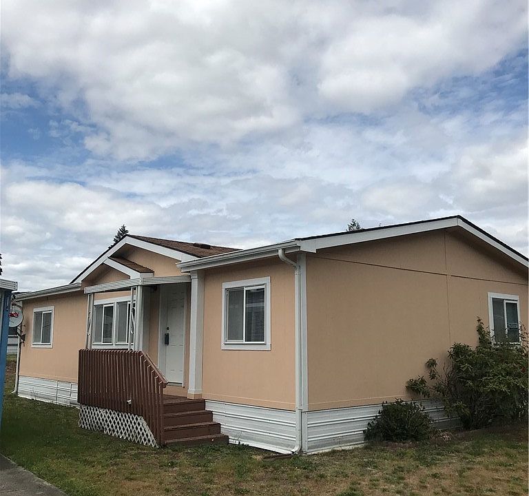 1st image of 20712 10th Ave E #44