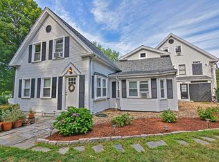 84 Oak Hill Rd, Southborough, MA 01745