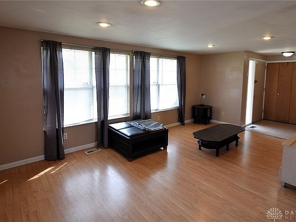 5th image of 5814 Troy Villa Blvd