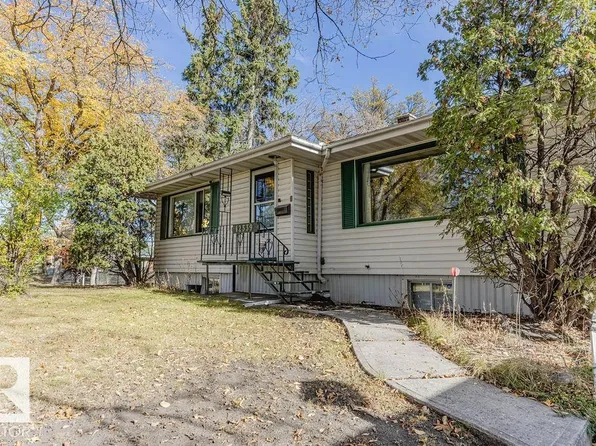 12339 89th St NW, Edmonton, AB T5B 3W8