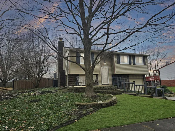 7620 Snowflake Dr, Indianapolis, IN 46227