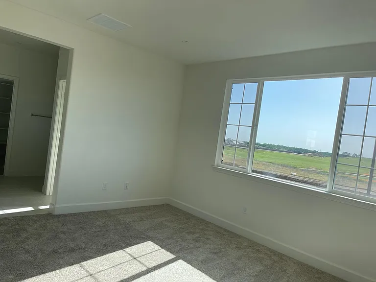 3261 Sherman Way — Photo 23