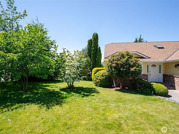 2nd image of 8555 Bender Road