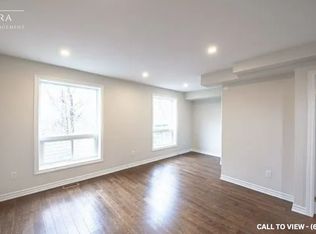 18 Darrell Ave, Toronto, ON M4E 2G4