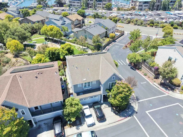 200 Seapoint Pl, Richmond, CA 94801
