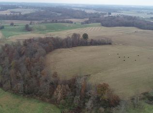 Friends Creek Rd, Loogootee, IN 47553