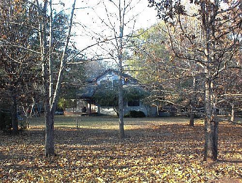House seen from driveway