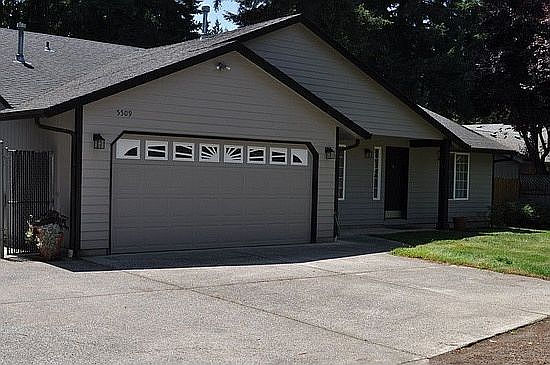 1st image of 5509 NE 75th St