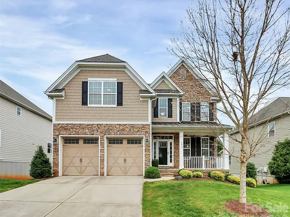 5033 El Molino Dr, Charlotte, NC 28214