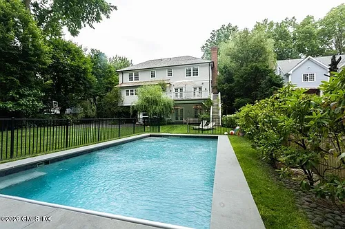 42 Breezemont Ave Photo 1