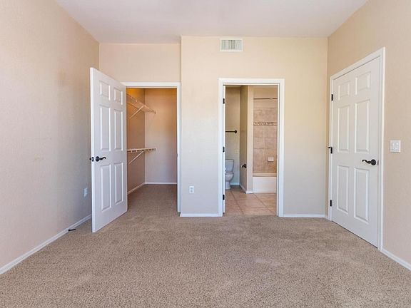 4th image of 1500 E Pusch Wilderness Dr