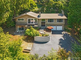 5212 W Mercer Pl, Mercer Island, WA 98040