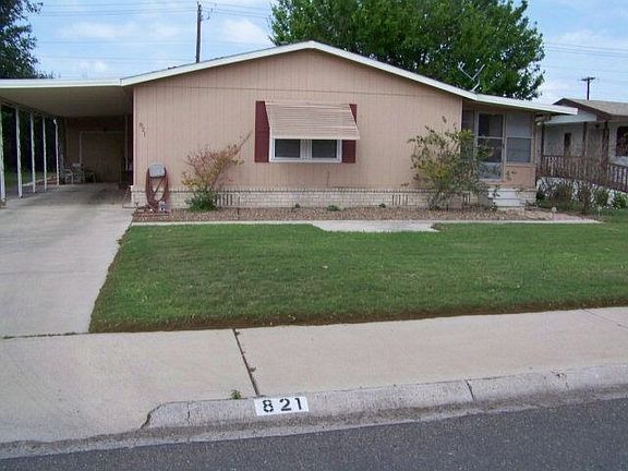 2nd image of 821 Santa Anna Dr