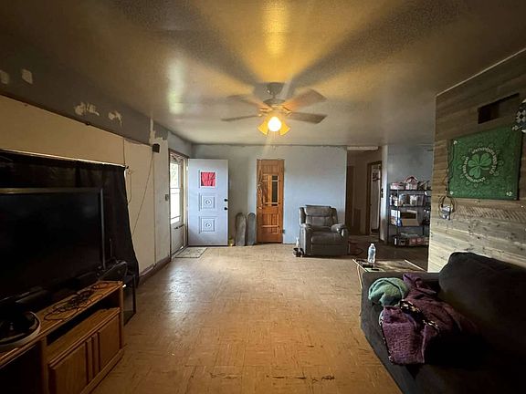 3rd image of 314 N Colorado St