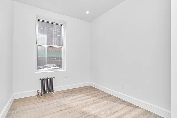 Rented by REAL New York | media 14