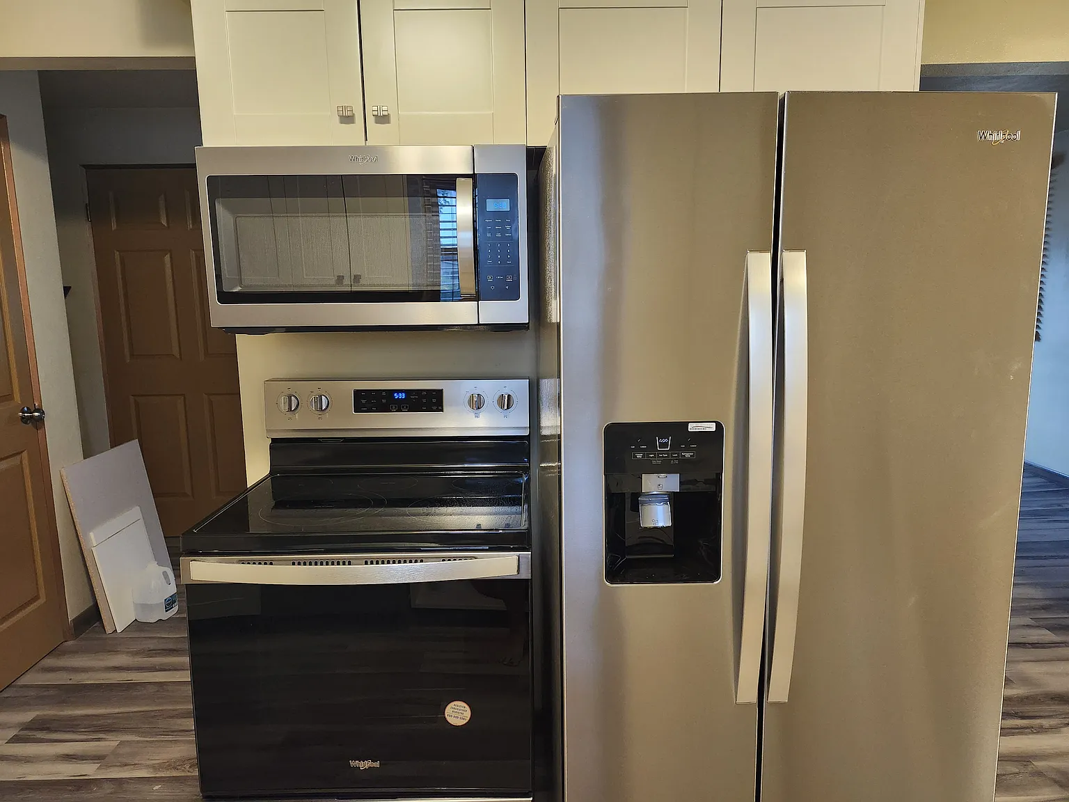 2 bed, 1200 sqft, $1,800 — Photo 3