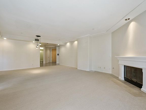 4th image of 1875 S Beverly Glen Blvd APT 201