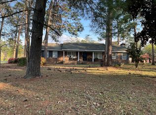 4805 Madison Dr, Hope Mills, NC 28348