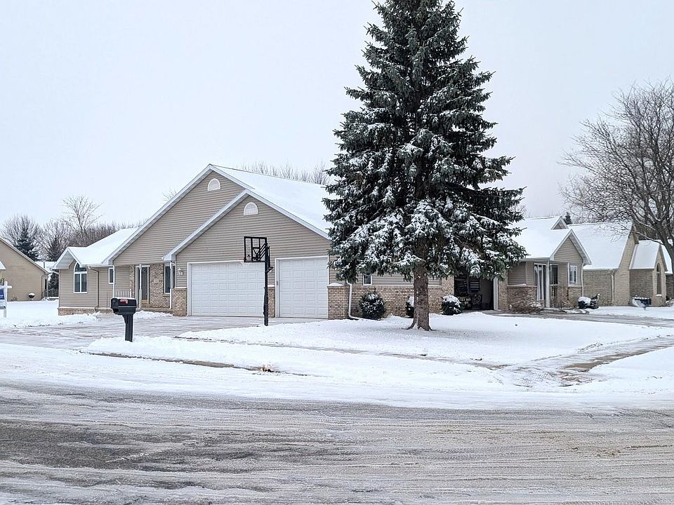 1st image of 100 Bentwood Dr