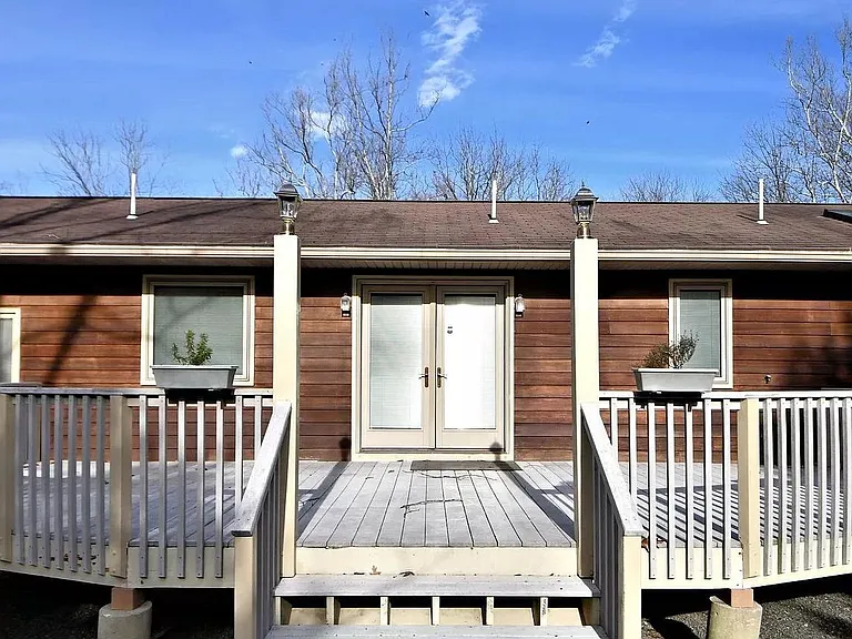 550 N Sanatoga Rd — Photo 25