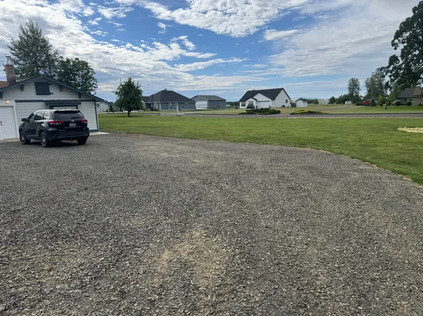 5177 Jackson Hwy #B, Toledo, WA 98591